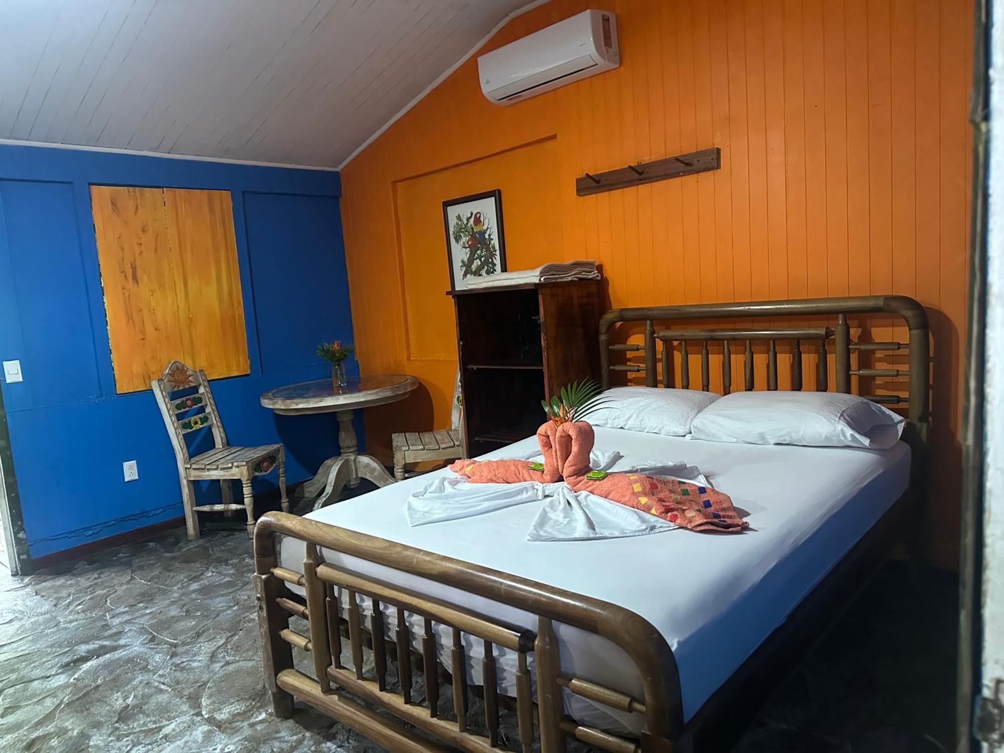 Chosa Manglar Suites & Cabins Пуэрто-Хименес Экстерьер фото