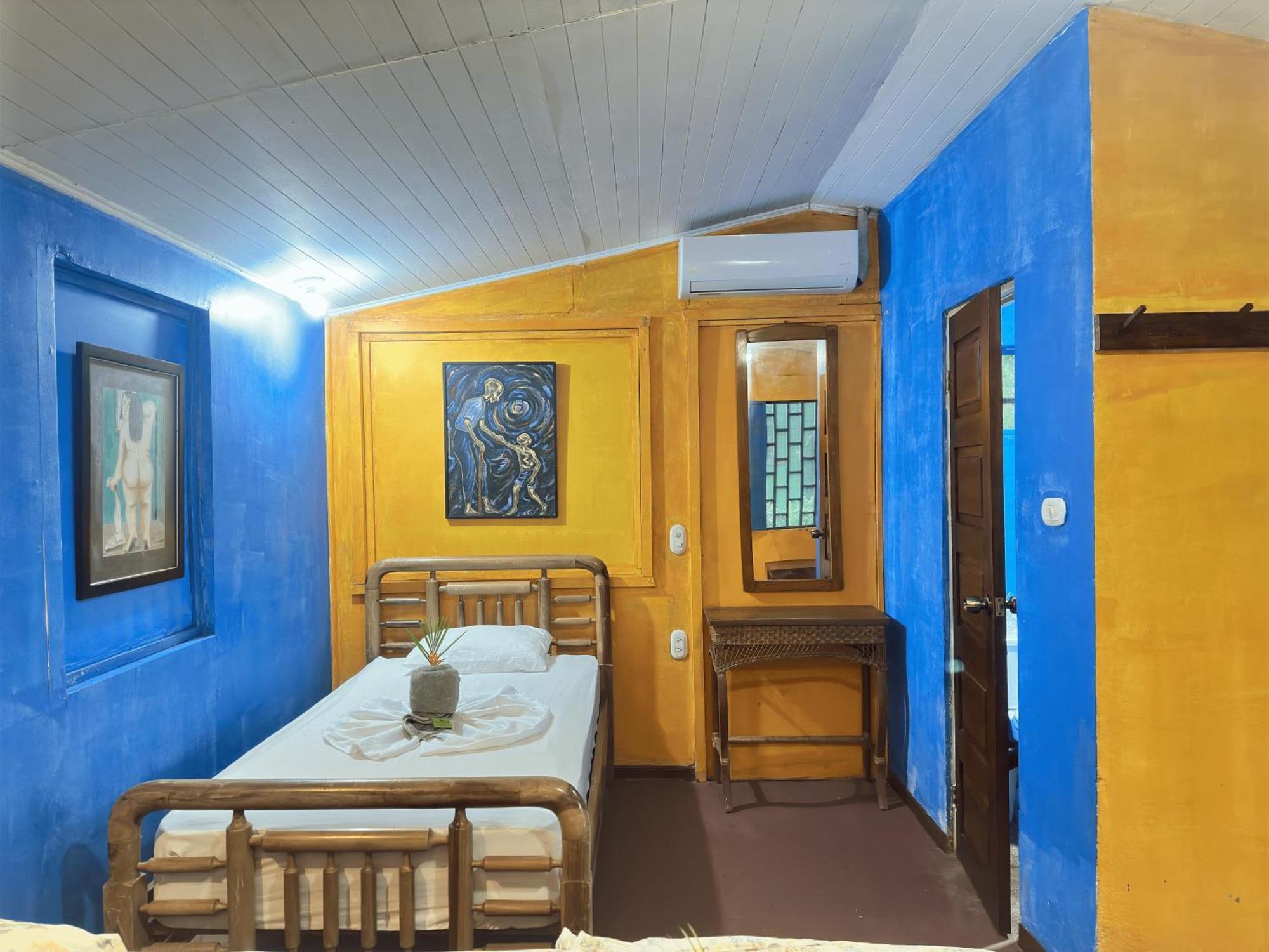 Chosa Manglar Suites & Cabins Пуэрто-Хименес Экстерьер фото